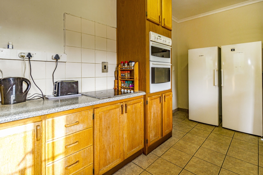 3 Bedroom Property for Sale in Westridge Western Cape